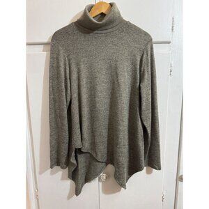 DG2 by Diane Gilman Asymmetrical Shark Bite Hem Turtle Neck Sweater Large Brown
